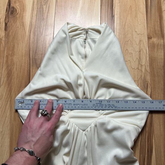 VINTAGE 60s Cocktail Dress Size 0 Diamond Waist Plunge Neck Sleeveless White - Picture 2 of 5